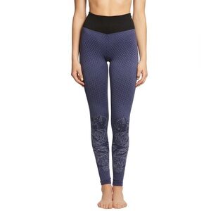 NUX Botanic Seamless Yoga Athletic Leggings Blue Floral in Women’s Size Small